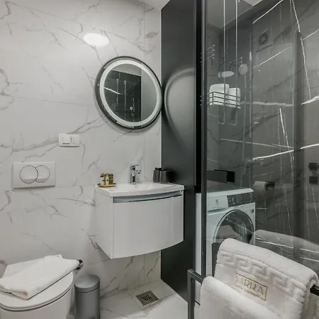 Larka Luxury Malinska, With Private Pool, 150 M From The Sea 아파트 *