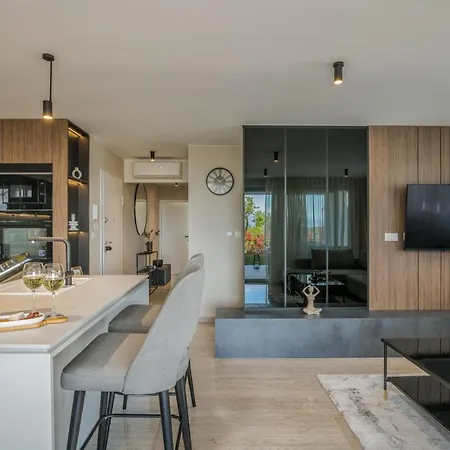 Larka Luxury Malinska, With Private Pool, 150 M From The Sea * Malinska