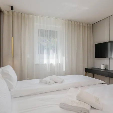 Larka Luxury Malinska, With Private Pool, 150 M From The Sea * Malinska