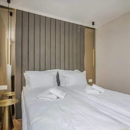 Lejlighed Larka Luxury Malinska, With Private Pool, 150 M From The Sea