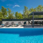 Larka Luxury Malinska, With Private Pool, 150 M From The Sea Malinska