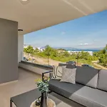 Larka Luxury Malinska, With Private Pool, 150 M From The Sea Malinska